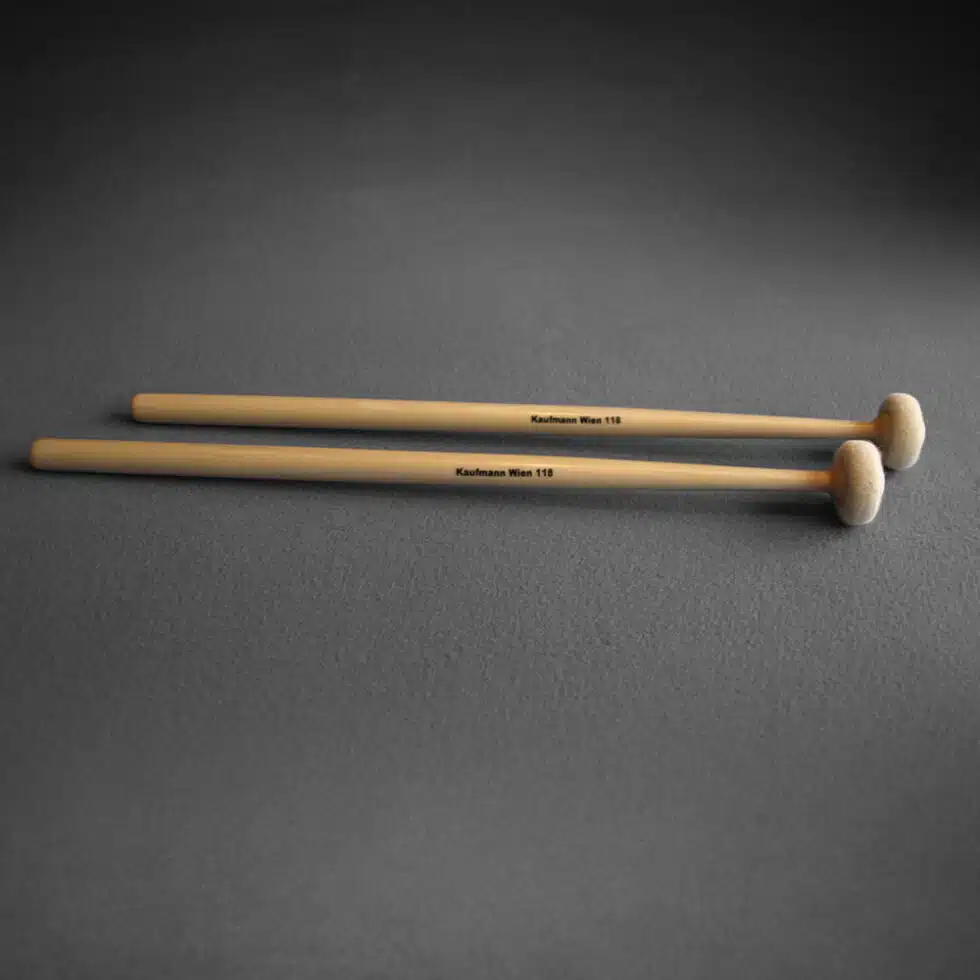 Kaufmann Hartfilzschlägel-Micro mittel Holzstiel bei Musik-Dinge Wien