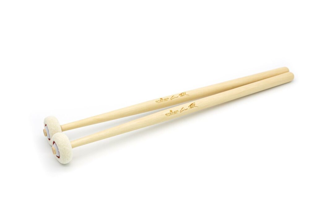 Steiner Superiormallets Modell Erwin Falk EF112 rot bei Musik-Dinge Wien